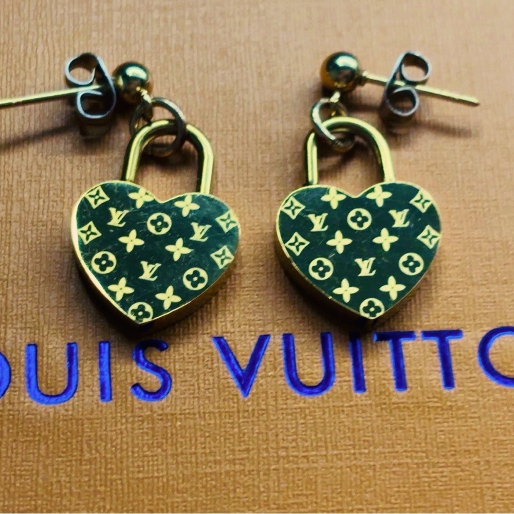 Louis Vuitton Gold Heart Monogram Padlock Earrings - Picture 4 of 11